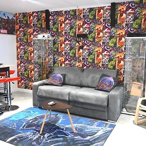 Appartement Marvel 10mn Aeroport Cdg, Villeneuve-sous-Dammartin